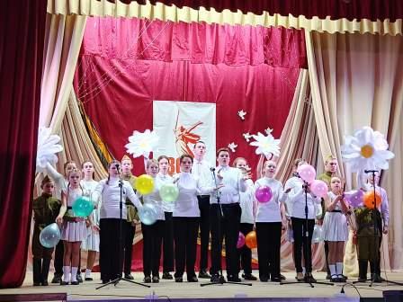 Смотр художественной самодеятельности &amp;quot; Наследники победы&amp;quot;.